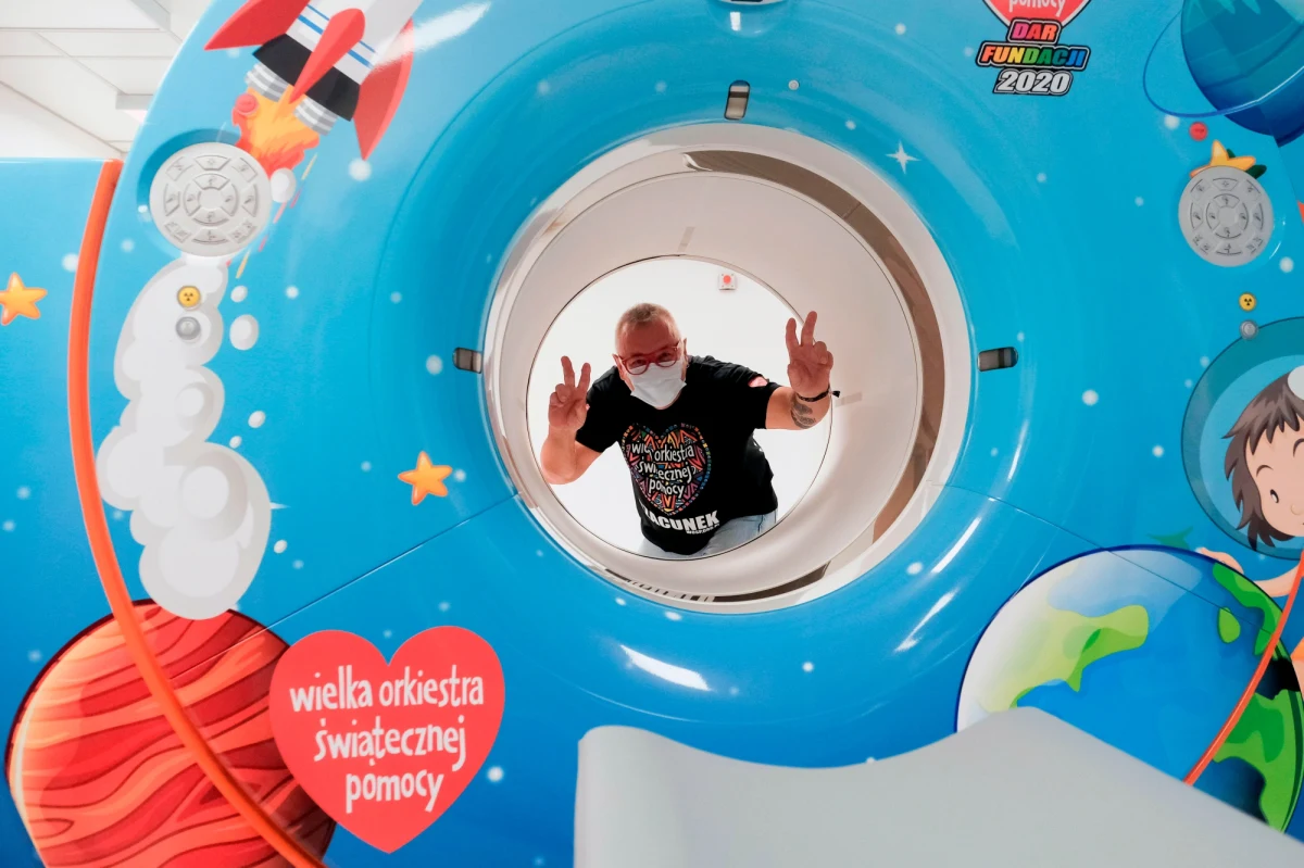 Katowickie rondo, będące częścią węzła drogowego w dzielnicy Piotrowice, będzie nosić imię Wielkiej Orkiestry Świątecznej Pomocy - zdecydowali we wtorek miejscy radni. Inicjatywę Młodej Lewicy w tej sprawie poparły władze miasta.

