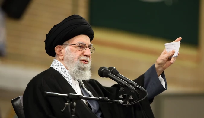 Chamenei: Zachód nie powstrzyma Iranu przed zbudowaniem bomby atomowej