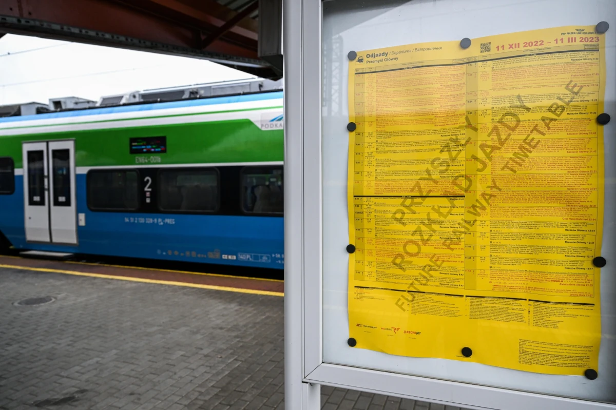 Od 11 stycznia obowiązują wyższe ceny biletów na przejazdy pociągami. Według PKP Intercity spowodowane jest to m.in. znaczącymi zmianami cen energii elektrycznej. Według przewoźnika, 
zmiana wynika również z konieczności dostosowania się do rosnących kosztów działalności oraz do oferty cenowej konkurencji. 