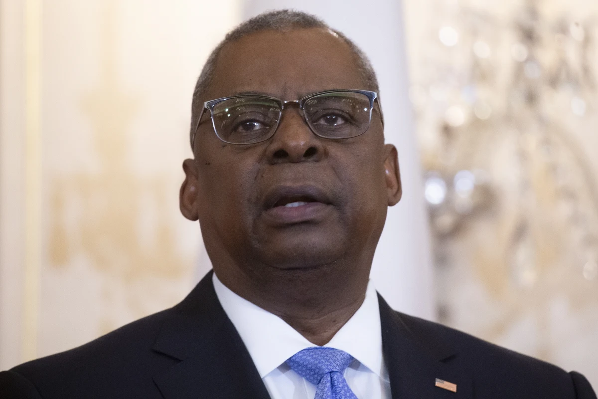 "W tym momencie nie możemy potwierdzić tych doniesień" - odpowiedział szef Pentagonu Lloyd Austin na pytanie dziennikarza w trakcie konferencji prasowej o to, czy Sołedar faktycznie znalazł się w rękach rosyjskich. O ukraińskie miasto w obwodzie donieckim zamieszkane przed wojną przez 10 tys. osób toczą się zaciekłe walki pomiędzy Rosją a Ukrainą.