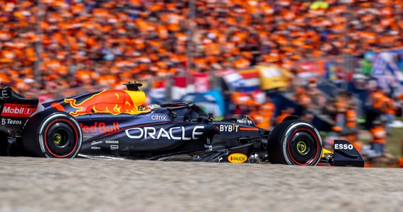 ​Mistrzowie świata Formuły 1 w klasyfikacji konstruktorów zespół Red Bull potwierdził oficjalnie, że już 3 lutego, jako pierwszy w stawce dziesięciu ekip, zaprezentuje nowy samochód przygotowany na sezon 2023. Prezentacja odbędzie się w Nowym Jorku.