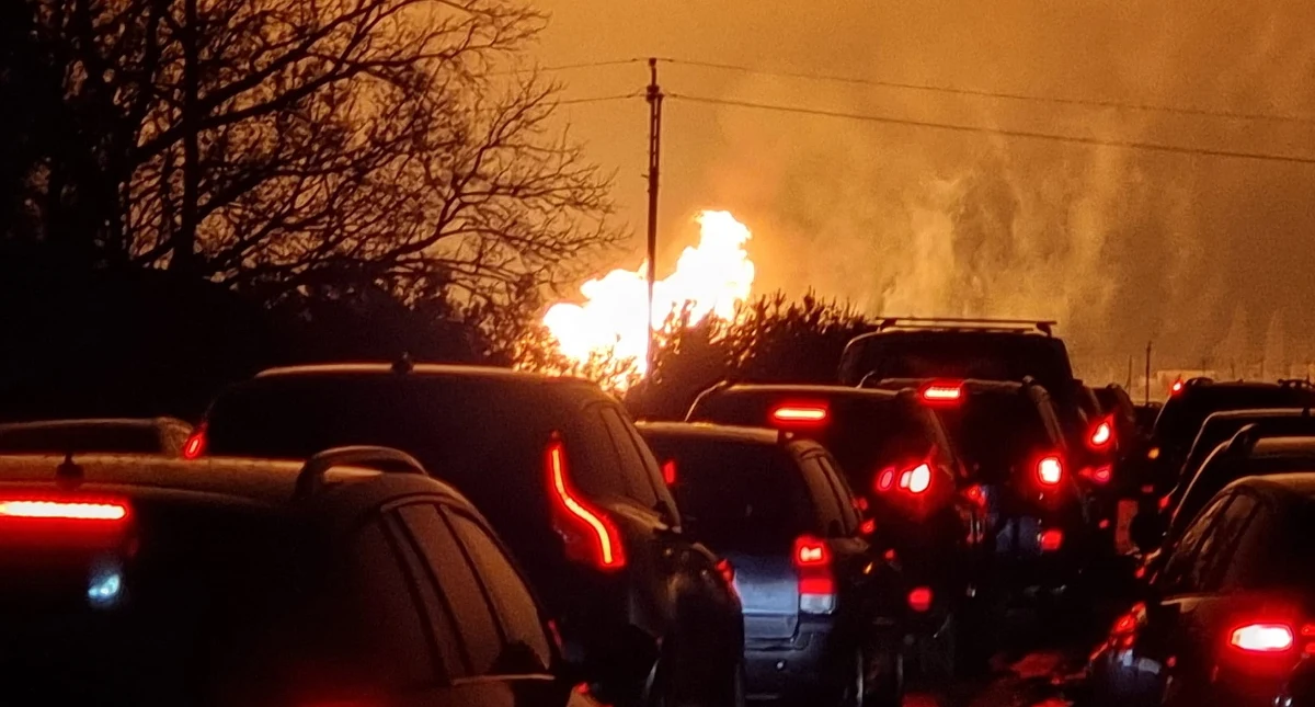 Sytuacja po piątkowym wybuchu gazociągu łączącego Litwę i Łotwę na odcinku w okolicach litewskiego miasta Poswol na północy kraju została opanowana - poinformował Povilas Balcziunas, dyrektor administracji samorządu Paswola.