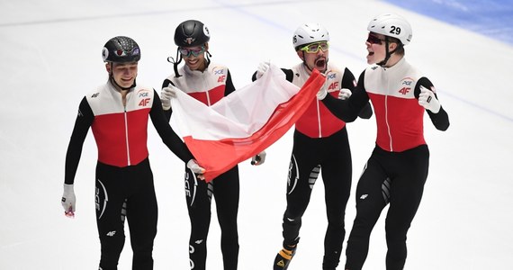 Polscy łyżwiarze wywalczyli brązowy medal w sztafecie na 5000 m mistrzostw Europy w short tracku. W Gdańsku najlepsi okazali się Holendrzy, drudzy byli Włosi, a stawkę zamknęli Francuzi.