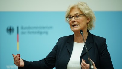Minister obrony Niemiec podała się do dymisji