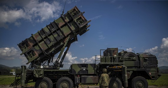 Bundeswehra rozpoczyna relokację systemu obrony przeciwlotniczej i przeciwrakietowej Patriot do Polski. Pierwsi żołnierze powinni wyruszyć dziś z Bad Sülze (Meklemburgia-Pomorze Przednie) – informuje agencja dpa, powołując się na źródła rządowe.