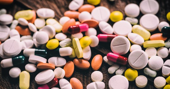 Kolejne zapasy antybiotyków zostaną skierowane na rynek z magazynów Agencji Rezerw Strategicznych - dowiedział się reporter RMF FM. To reakcja na duże zapotrzebowanie na antybiotyki w sezonie infekcyjnym.