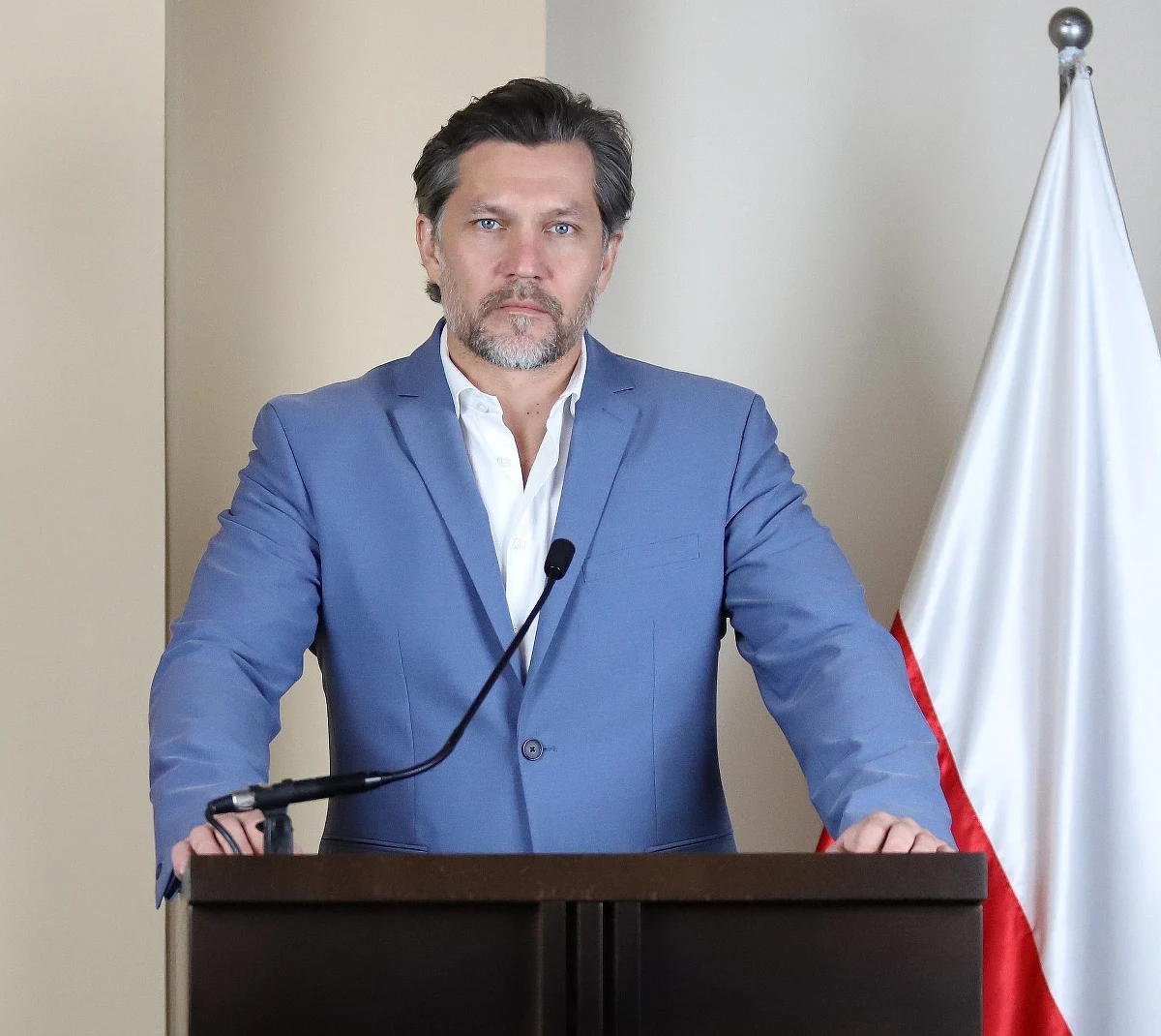 1 kwietnia prezydent Kalisza, Krystian Kinastowski, stanie w ringu z Przemysławem Saletą. Samorządowiec będzie walczył z byłym bokserem w celu charytatywnym. W rozmowie z RMF FM Kinastowski mówi o swoich obawach i planach związanych z tą walką.