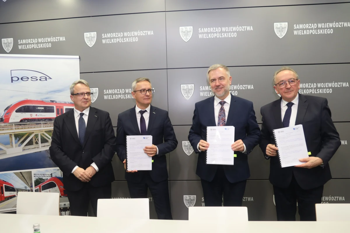 We wtorek w Poznaniu władze województwa wielkopolskiego i przedstawiciele bydgoskiej spółki Pesa podpisały umowę na ponad  na zakup czterech nowych elektrycznych zespołów trakcyjnych. Koszt zakupu to ponad 142 mln zł. Pierwsze pociągi mają trafić do samorządu w ciągu 30 miesięcy.