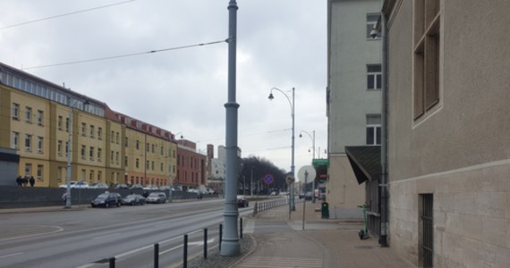 W poniedziałek, 23 stycznia ruszą prace na skrzyżowaniu ulic Nowe Ogrody i Strzeleckiej w centrum Gdańska.  Potrwają one ok. 4 tygodni, a w ich trakcie zmieni się organizacja ruchu.