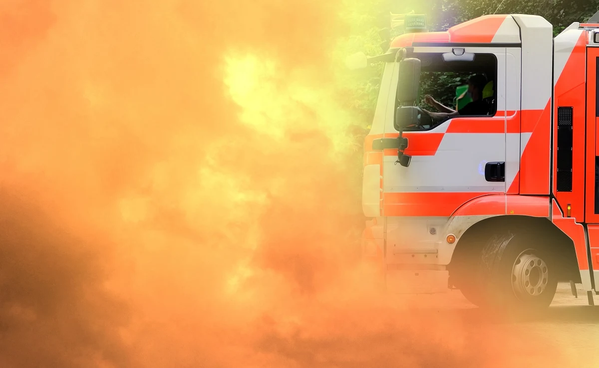 ​Co najmniej 15 żołnierzy zginęło w pożarze, który wybuchł w nocy ze środy na czwartek lokalnego czasu w koszarach armeńskiej armii na wschodzie kraju - poinformowało ministerstwo obrony Armenii. 