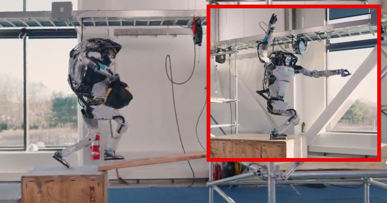 Chociaż największym zainteresowaniem mediów cieszy się inny produkt Boston Dynamics, czyli czworonożny Spot, to najnowszy film z udziałem Atlasa może to zmienić - ten dwunożny robot poczynił olbrzymi postęp i obecnie prezentuje wręcz akrobatyczne umiejętności.