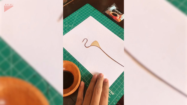 Internetowi artyści udowadniają, że ich kreatywność nie zna granic. Spójrzcie na to, co można zrobić przy pomocy kartki papieru, kawy i kawałka sznurka.