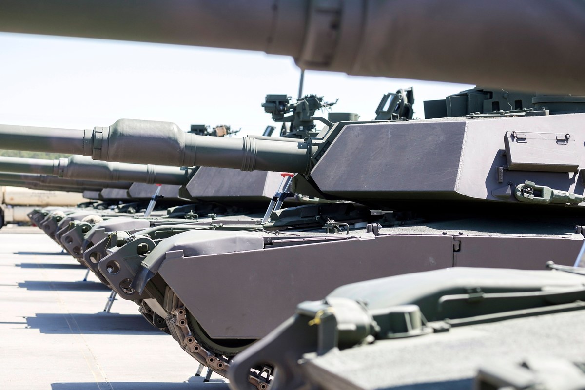 To już pewne: Stany Zjednoczone - przynajmniej na razie - nie przekażą Ukrainie czołgów Abrams. Pentagon podkreśla, że wysyłanie ich w tym momencie do tego kraju "nie ma sensu".  