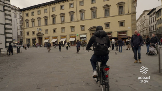 Iga zabrała ekipę „Polaków za granicą” na najlepszą możliwą wycieczkę po Florencji – na rowerach. Oprócz tego opowiedziała o kosztach związanych z licencją przewodnika.  Fragment programu ''Polacy za granicą'', emitowany na antenie Polsat Play. Cały program ''Polacy za granicą'' możecie zobaczyćTUTAJ!