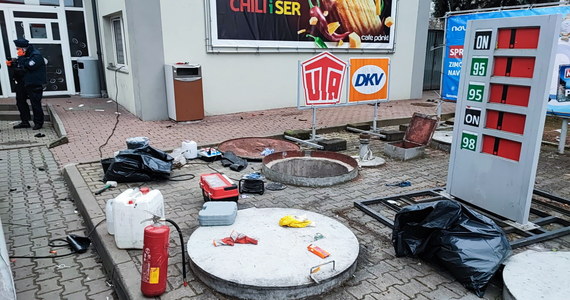 Jedna osoba zginęła, a dwie zostały ranne w wyniku wybuchu na stacji benzynowej w Zgorzelcu. Do eksplozji doszło w czasie prac remontowych.
