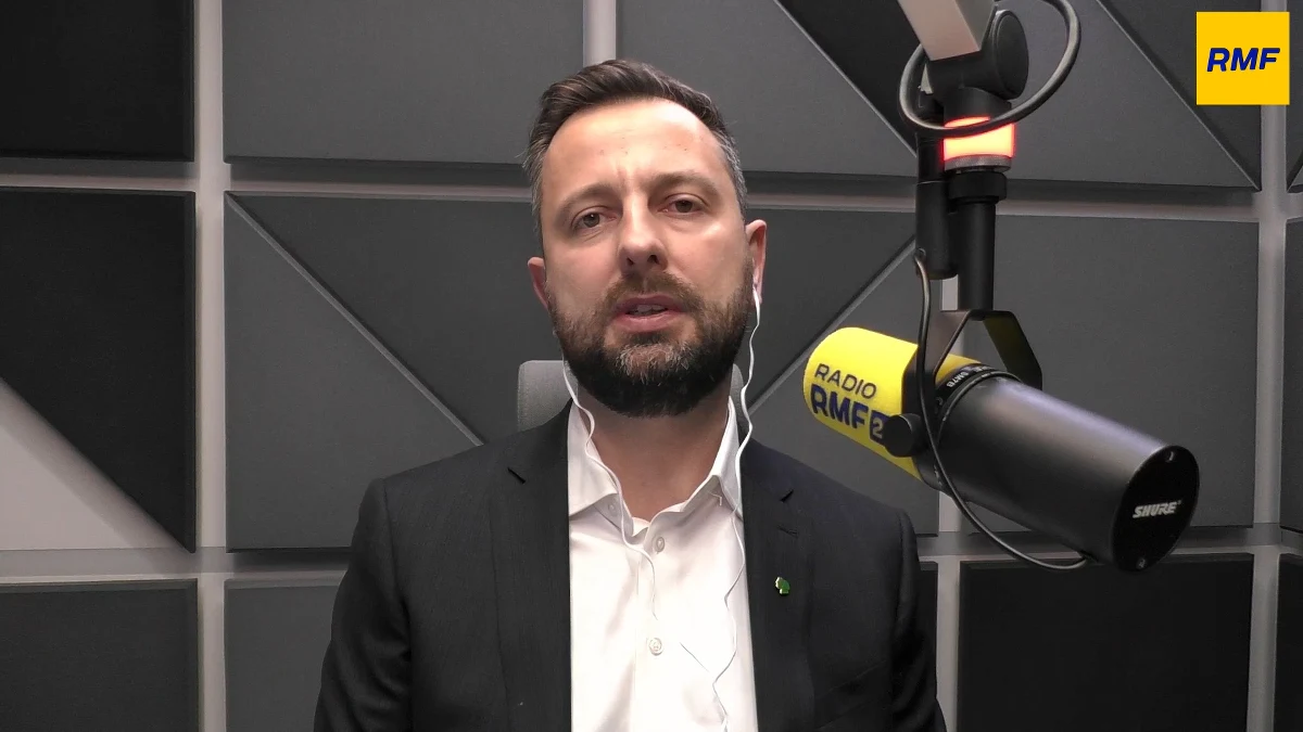 "Jedna lista nie jest kluczem do wszystkiego. Wszystko zostanie zaakceptowane i wiele wybaczone, jeżeli na końcu będzie sukces" - mówił Władysław Kosiniak-Kamysz w rozmowie z Krzysztofem Ziemcem w RMF FM. Jak podkreślił lider PSL, w jego opinii dla opozycji najlepszym rozwiązaniem byłyby dwie listy, bo to gwarantuje najmniejsze straty wśród wyborców.