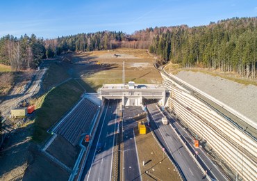 Ogromna liczba przekroczeń prędkości tylko w drugim miesiącu funkcjonowania tunelu na zakopiance