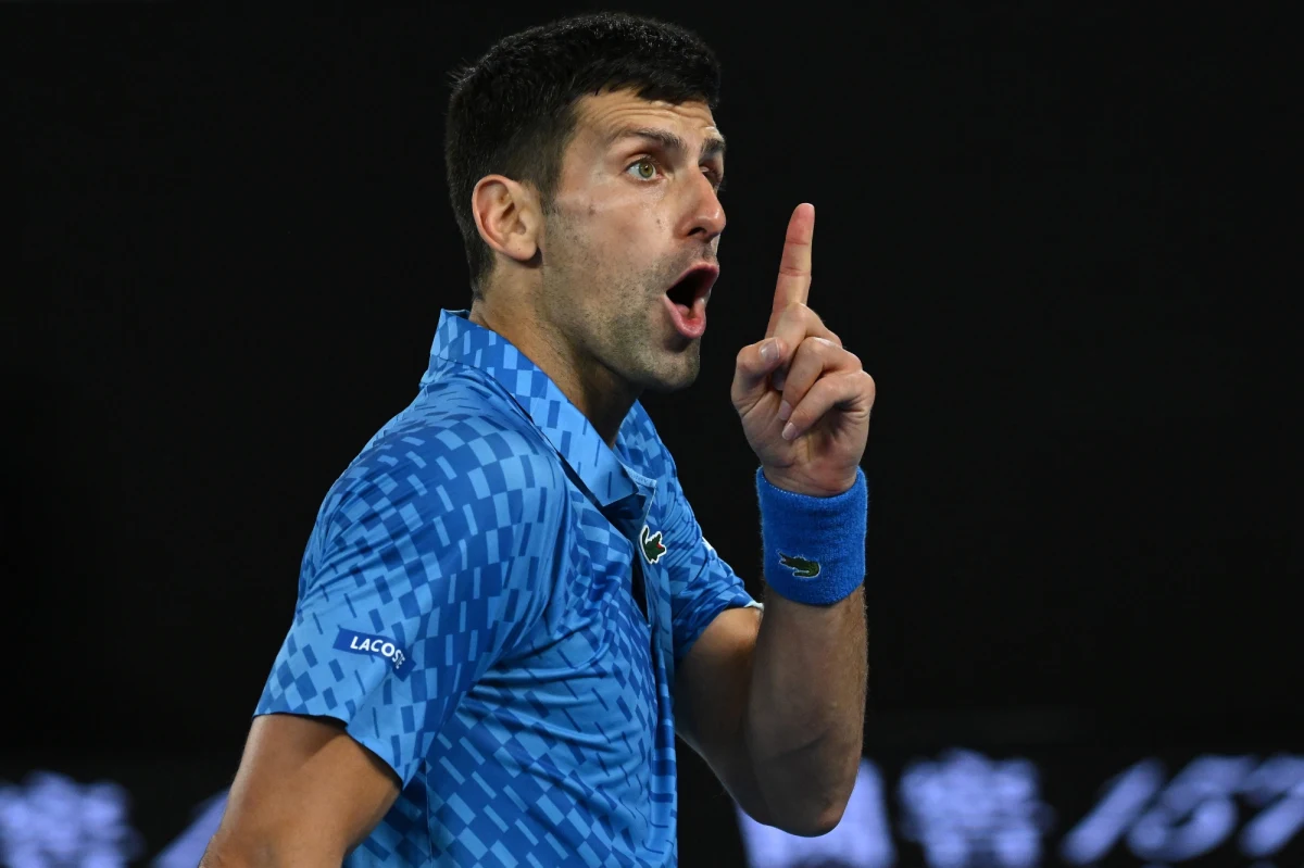 Po zwycięstwie nad Bułgarem Grigorem Dimitrowem 7-6 (9-7), 6:3, 6:4 Serb ​Novak Djokovic po raz 15. w swojej karierze awansował do 1/8 finału wielkoszlemowego turnieju Australian Open, w Serb walczy o 10. triumf na kortach w Melbourne.