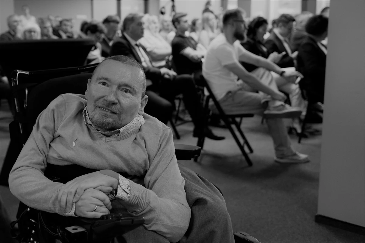 Nie żyje senator Marek Plura - taką informację podał Senat RP. Polityk ze Śląska miał 52 lata. Działał na rzecz osób z niepełnosprawnościami i angażował się w uznanie języka śląskiego.