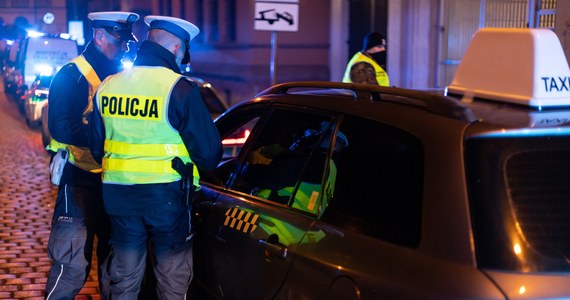 105 skontrolowanych pojazdów i 48 ujawnionych wykroczeń – to bilans kontroli przeprowadzonej w piątek przez policjantów Ruchu Drogowego KWP w Poznaniu, wraz z funkcjonariuszami Straży Granicznej i Inspekcji Transportu Drogowego.