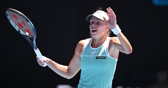 Magda Linette wygrała z rozstawioną z numerem czwartym Francuzką Caroline Garcią 7:6 (7-3), 6:4 i awansowała do ćwierćfinału wielkoszlemowego turnieju Australian Open w Melbourne. Kolejną rywalką polskiej tenisistki będzie Czeszka Karolina Pliskova (nr 30.).