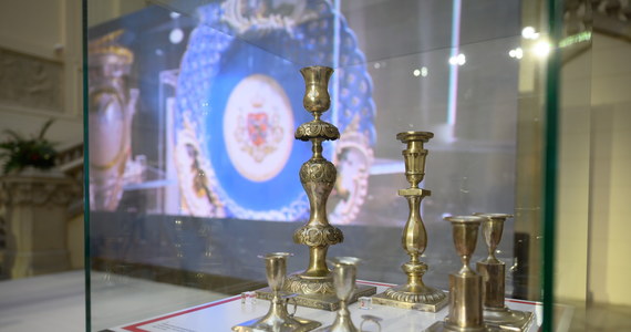 Zbiór sreber z przedwojennego Funduszu Obrony Narodowej (FON) został przekazany do Muzeum Narodowego w Poznaniu. Kolekcja ta, wcześniej przechowywana w sejfie, będzie niebawem zaprezentowana publiczności. 