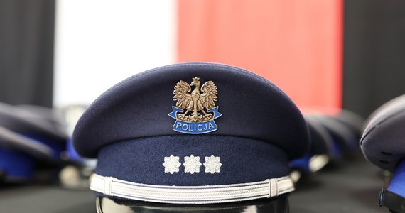 37-latek został ranny w wyniku potrącenia przez samochód kierowany przez zastępcę komendanta policji w Radomiu. Śledztwo w sprawie wypadku prowadzi prokuratura Rejonowa Radom Zachód.