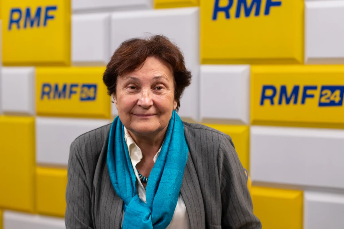 "Jestem spokojna, że urząd Rzecznika (Praw Obywatelskich - przyp. red.) będzie bardzo zorientowany na sprawy białoruskie" - mówiła Hanna Machińska w Popołudniowej rozmowie w RMF FM. Była to odpowiedź na pytanie Kazimiery Szczuki, która byłą zastępczynię RPO dopytywała m.in. o to, kto zajmie się sprawami migrantów próbujących nielegalnie przedostawać się do Polski z Białorusi.