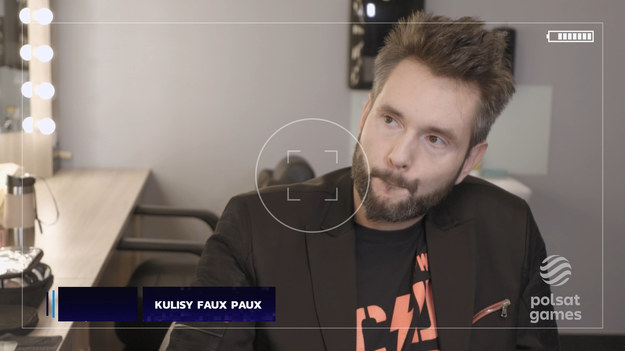 Patryk "Rojo" Rojewski, gość "Faux Paux", otrzymał od telewizyjnej ekipy dość nietypowe zadanie. Czy i jak sobie poradził? Sprawdźcie to, oglądając kulisy programu, które prowadzi Kinga Rybicka z Polsat Games.  "Faux Paux" w Polsat Games prowadzą Tadeusz Zieliński oraz  Radosław Nałęcz.