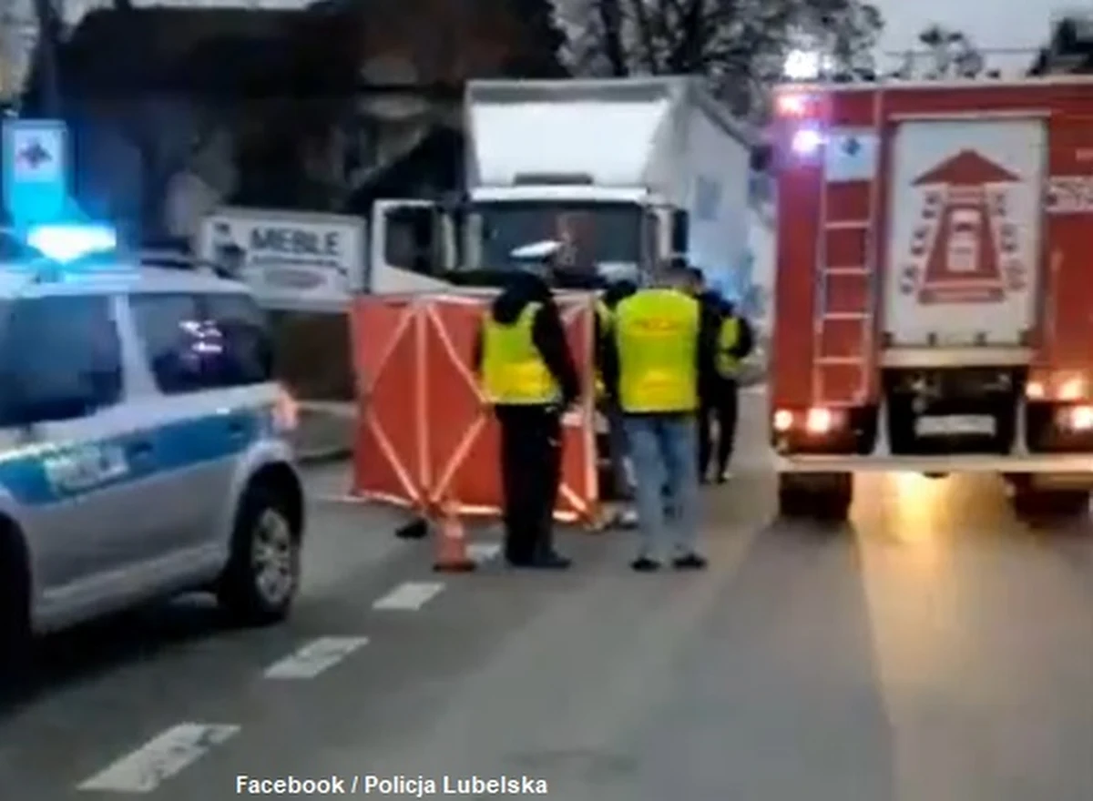 Nie żyje mężczyzna potrącony przez ciężarówkę w miejscowości Końskowola (pow. puławski) na Lubelszczyźnie. Kierowca pojazdu był trzeźwy.