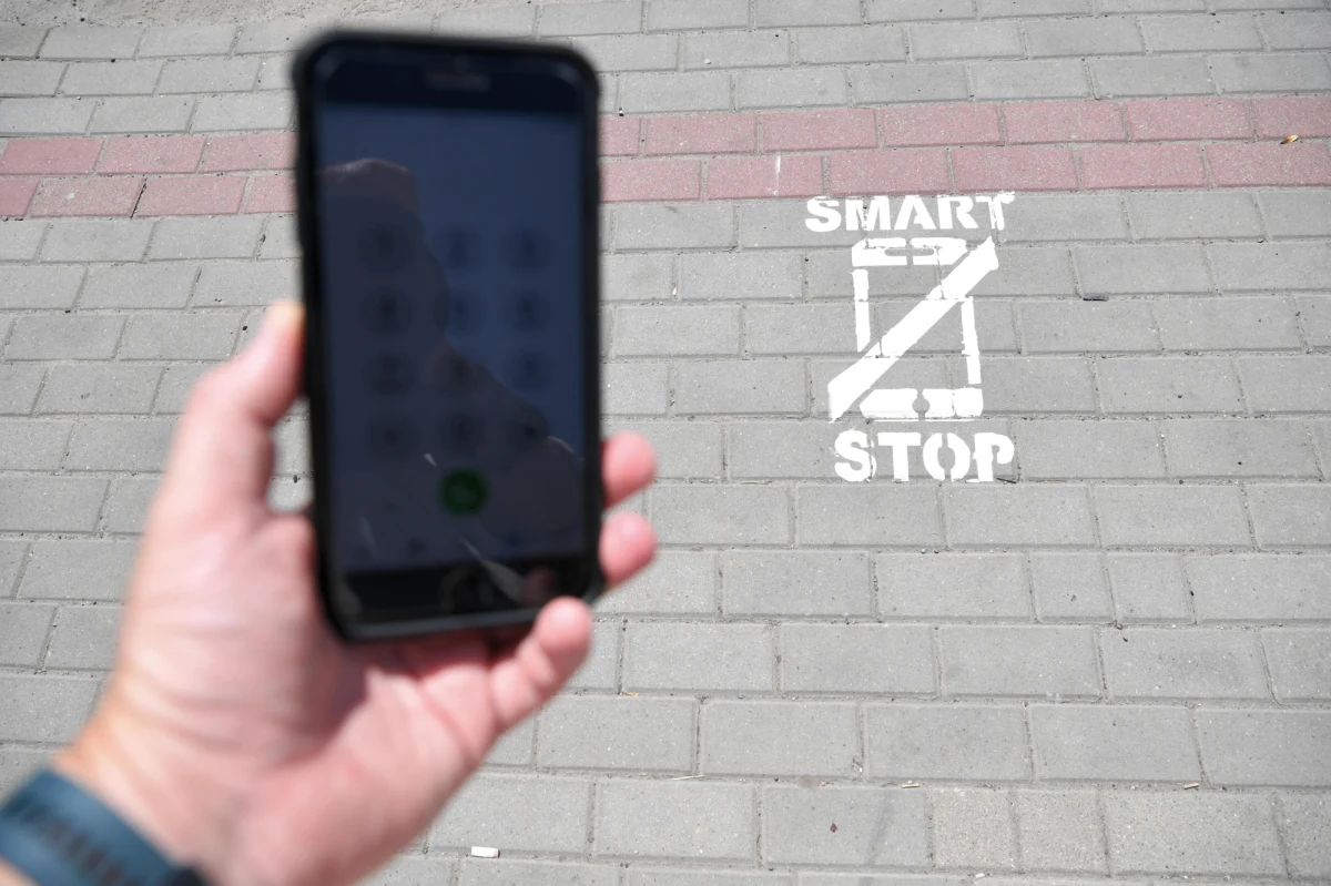 Sejmowa Komisja Cyfryzacji, Innowacyjności i Nowoczesnych Technologii po wniosku formalnym opozycji odrzuciła większością głosów 9:8 projekt ustawy, który dawałby służbom dostęp do danych z komunikatorów i e-maili. Procedowanie ustawy zostało odroczone do lutego. 