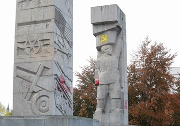 Kontrowersyjne "szubienice" mają zniknąć z Olsztyna. Jest decyzja wojewody