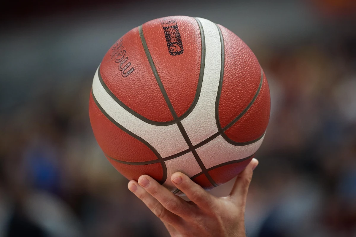 Po czterech kolejnych wygranych meczach PGE Spójnia Stargard podejmie na własnym parkiecie stołeczną Legię. Gospodarze mają na koncie też zwycięstwo z liderem Energa Basket Ligi – Śląskiem Wrocław; co ciekawe była to dopiero druga porażka wrocławian w sezonie. 