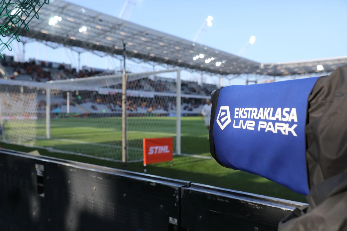 Przezimowali na ostatnim miejscu w tabeli i to oni rozpoczną drugą rundę piłkarskiej PKO BP Ekstraklasy -  piłkarze Miedzi Legnica wystąpią w roli gospodarzy dzisiejszego meczu z Radomiakiem Radom. Będzie to inauguracja 18. kolejki krajowych rozgrywek. Wieczorem do gry wejdzie mistrz Polski – Lech Poznań. Kolejorz zagra na wyjeździe ze Stalą Mielec.