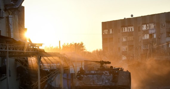 Rosyjskie zapasy dronów bojowych produkcji irańskiej są obecnie na wyczerpaniu. Kremlowi wystarczy bezzałogowców na zaledwie kilka kolejnych ataków przeciwko Ukrainie. Wkrótce możliwa jest kolejna dostawa tych maszyn z Iranu - poinformował w najnowszym raporcie amerykański Instytut Studiów nad Wojną (ISW).
