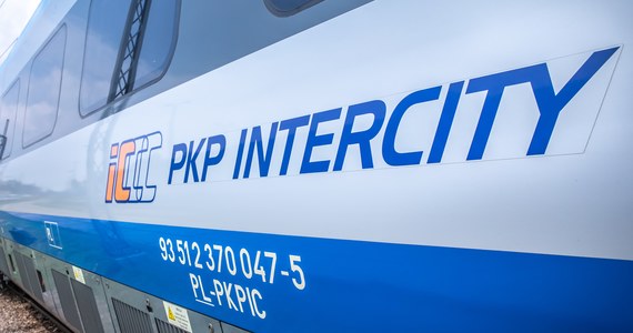 W przyszłym tygodniu zostanie podana informacja w sprawie zakresu obniżki cen biletów PKP Intercity - poinformował w Polsat News rzecznik rządu Piotr Müller, dodając, że to efekt spotkania premiera Mateusza Morawieckiego między innymi z ministrem infrastruktury Andrzejem Adamczykiem. 