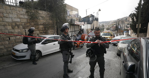 W sobotę w Jerozolimie doszło do kolejnej strzelaniny, w której ranne zostały dwie osoby. Izraelska policja twierdzi, że był to atak terrorystyczny. 13-letni napastnik został "zneutralizowany". W piątek we wschodniej części miasta palestyński zamachowiec zastrzelił siedem osób przed jedną z synagog.