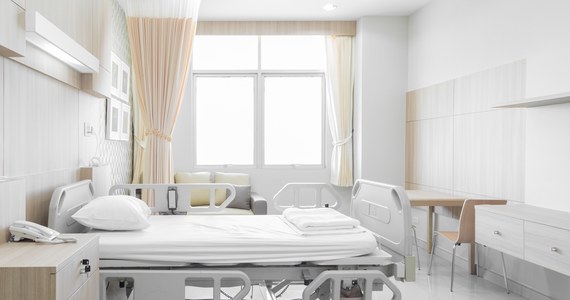 ​Powiatowy Urząd Pracy przekazał 250 metrów kwadratowych swej siedziby na potrzeby Podhalańskiego Szpitala Specjalistycznego. Lecznicy potrzebne są dodatkowe pomieszczenia na adaptację stanowiska dla chemioterapii.
