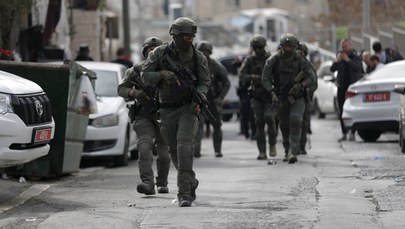 W Jerozolimie policja zachęca do noszenia broni palnej
