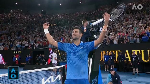 Finał gry pojedynczej mężczyzn Australian OpenNovak Djoković (Serbia, 5) - Stefanos Tsitsipas (Grecja, 4) 6:3, 7:6 (4), 7:6 (5)

Novak Djoković triumfuje w Melbourne. Serb wygrywa po raz dziesiąty Australian Open, swój ulubiony turniej wielkoszlemowy. W finale pokonał Stefanosa Tsitsipasa 6:4, 7:6 (4), 7:6 (5) i wraca na pozycję lidera rankingu ATP. To jego 22 zwycięstwo w Wielkim Szlemie. Znów zrównał się z Rafaelem Nadalem.
