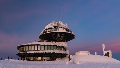 Deszcz, śnieg i chmury. Prognoza pogody na nowy tydzień