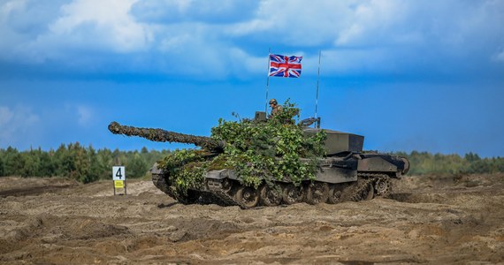 Brytyjski minister obrony Ben Wallace potwierdził w poniedziałek, że przekazane Ukrainie czołgi Challenger 2 trafią na linię frontu przed latem. Nie sprecyzował jednak, kiedy dokładnie to nastąpi. Przyznał natomiast, że Brytyjskie Siły Zbrojne wymagają pilnego dofinansowania.