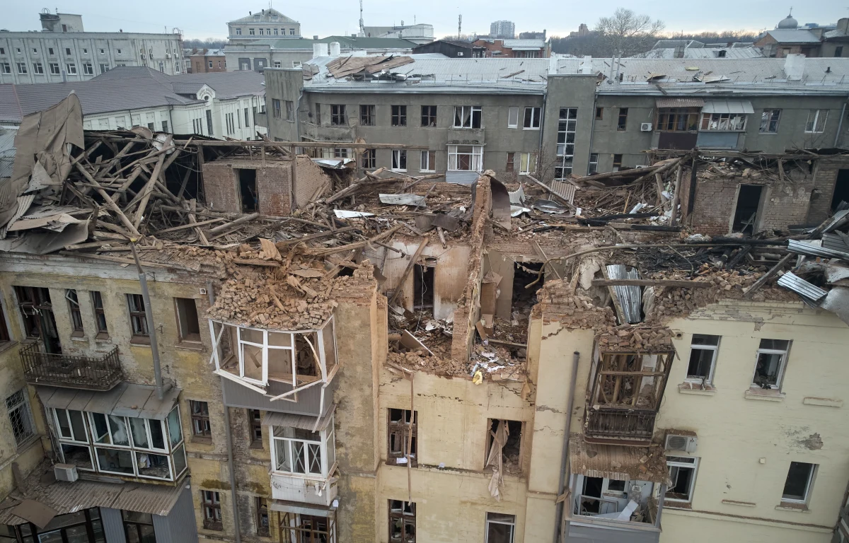 "Zachodnie, ukraińskie i rosyjskie źródła wskazują, że Rosja przygotowuje się do nieuchronnej ofensywy, która najprawdopodobniej nastąpi w najbliższych miesiącach, najprawdopodobniej w obwodzie ługańskim. Taka prognoza zgadza się również z naszymi wcześniejszymi ocenami" - informuje w swojej najnowszej analizie amerykański Instytut Studiów nad Wojną (ISW).