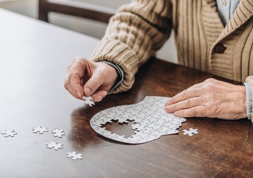Nowa metoda pomoże wykryć Alzheimera 3,5 roku przed objawami