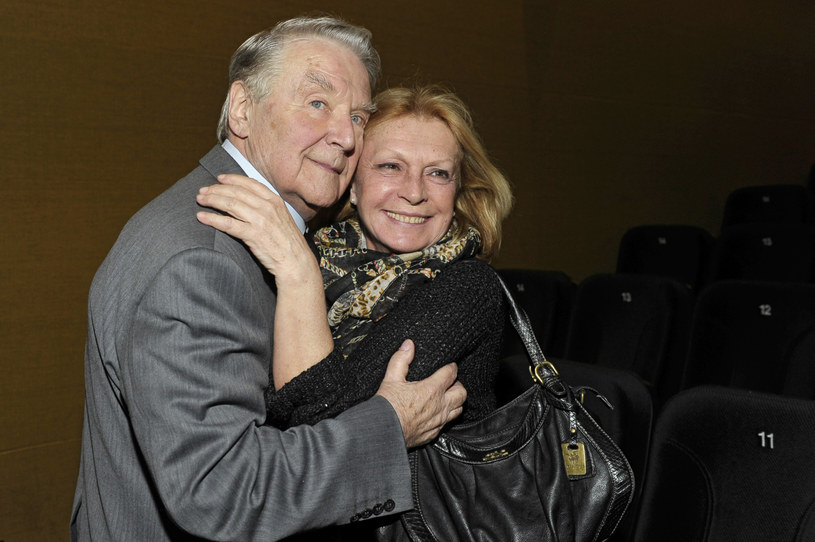 "Z Leonardem Pietraszakiem zagraliśmy wiele ról w Teatrze Ateneum i w Teatrze Telewizji. Był wspaniałym partnerem, a poza tym utrzymywaliśmy przyjacielskie relacje. Czuję w tej chwili wielki smutek i żal" - powiedziała PAP aktorka Ewa Wiśniewska o zmarłym w wieku 87 lat aktorze.