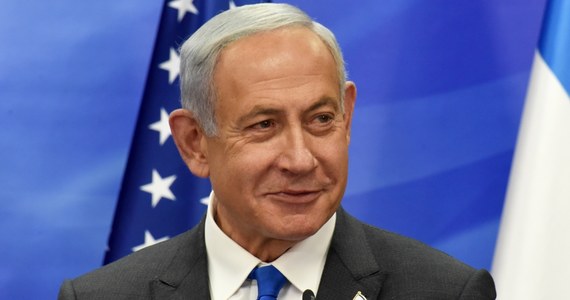 Premier Izraela Benjamin Netanjahu powiedział w wyemitowanym we wtorek wywiadzie dla CNN, że "z pewnością rozważy" przekazanie systemu obrony przeciwrakietowej Żelazna Kopuła Ukrainie. Dodał też, że Izrael podjął działania przeciwko irańskiemu przemysłowi zbrojeniowemu, który zaopatruje Rosję. 