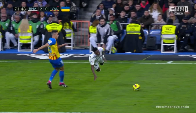 Brutalny faul w meczu Real Madryt - Valencia. WIDEO (Eleven Sports)
