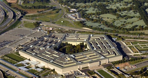 ​Pentagon śledzi od kilku dni chiński balon szpiegowski, który porusza się w przestrzeni powietrznej Stanów Zjednoczonych - poinformowali amerykańscy urzędnicy obrony.