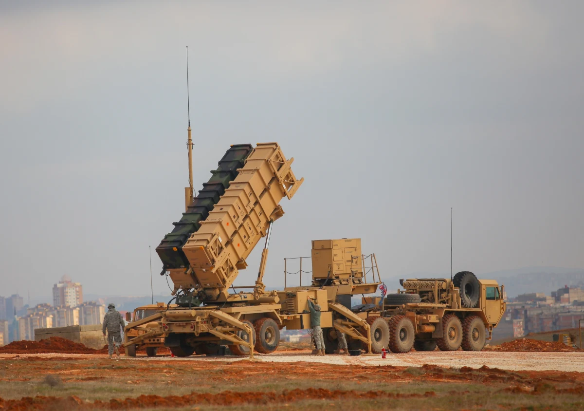 Ukraińscy żołnierze, uczący się w USA obsługi systemów obrony powietrznej Patriot, mogą zakończyć to szkolenie w ciągu kilku tygodni - poinformował ukraiński attache w USA Borys Krzemieniecki w wypowiedzi dla "Głosu Ameryki".