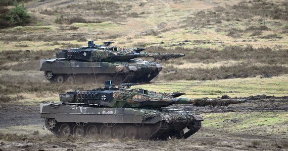 Rząd RFN zgodził się na wysłanie do Ukrainy swoich czołgów. Pojawiają się jednak nieoczekiwane problemy - Niemcy nie posiadają wystarczającej ilości amunicji do swoich maszyn. 